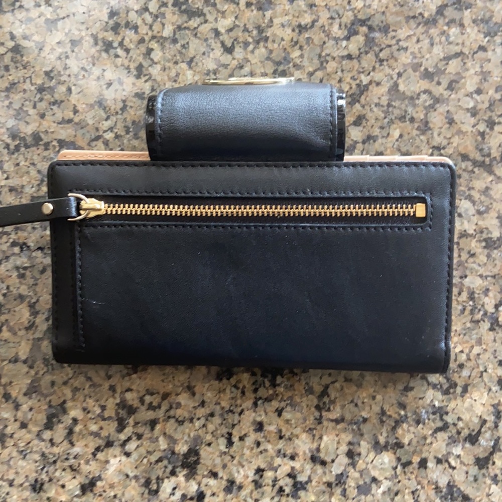 Kate Spade Wallet - Picture 3 of 3